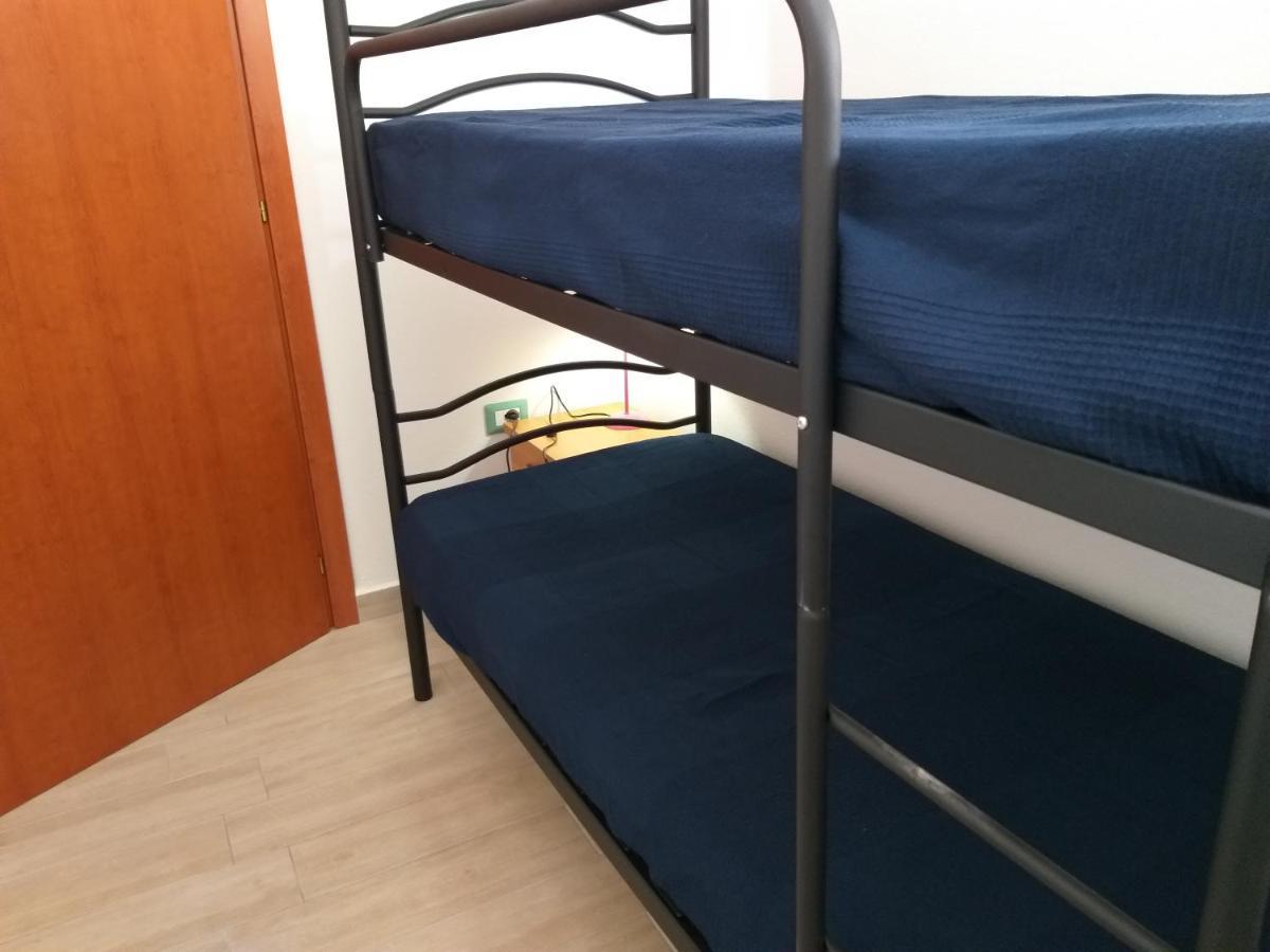 Irgoli Casa Vacanze Fenu מראה חיצוני תמונה