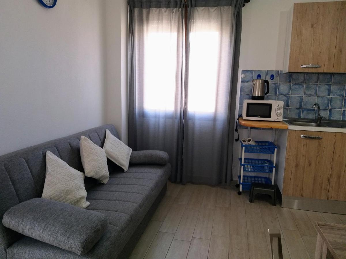 Irgoli Casa Vacanze Fenu מראה חיצוני תמונה