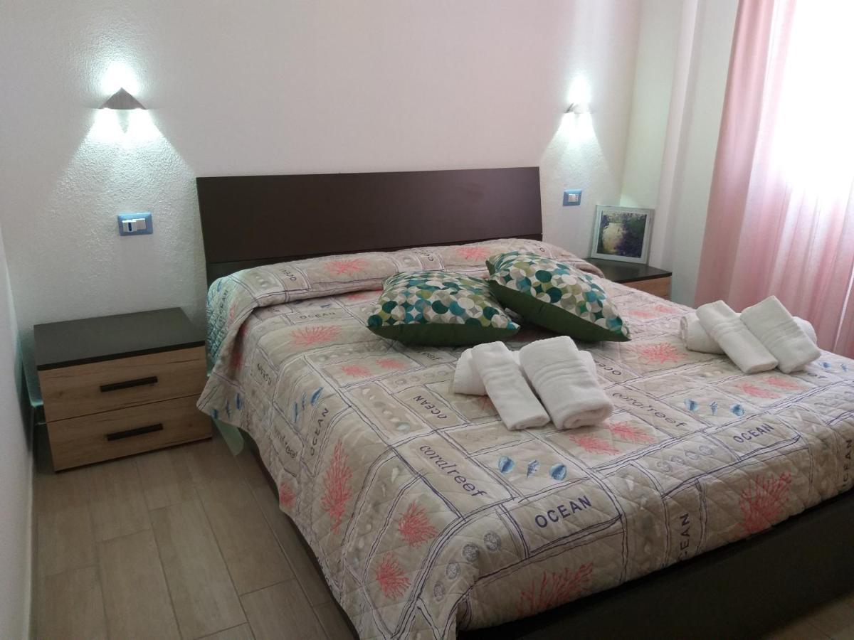 Irgoli Casa Vacanze Fenu מראה חיצוני תמונה