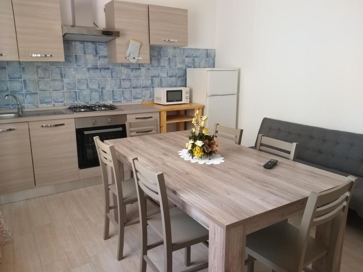 Irgoli Casa Vacanze Fenu מראה חיצוני תמונה